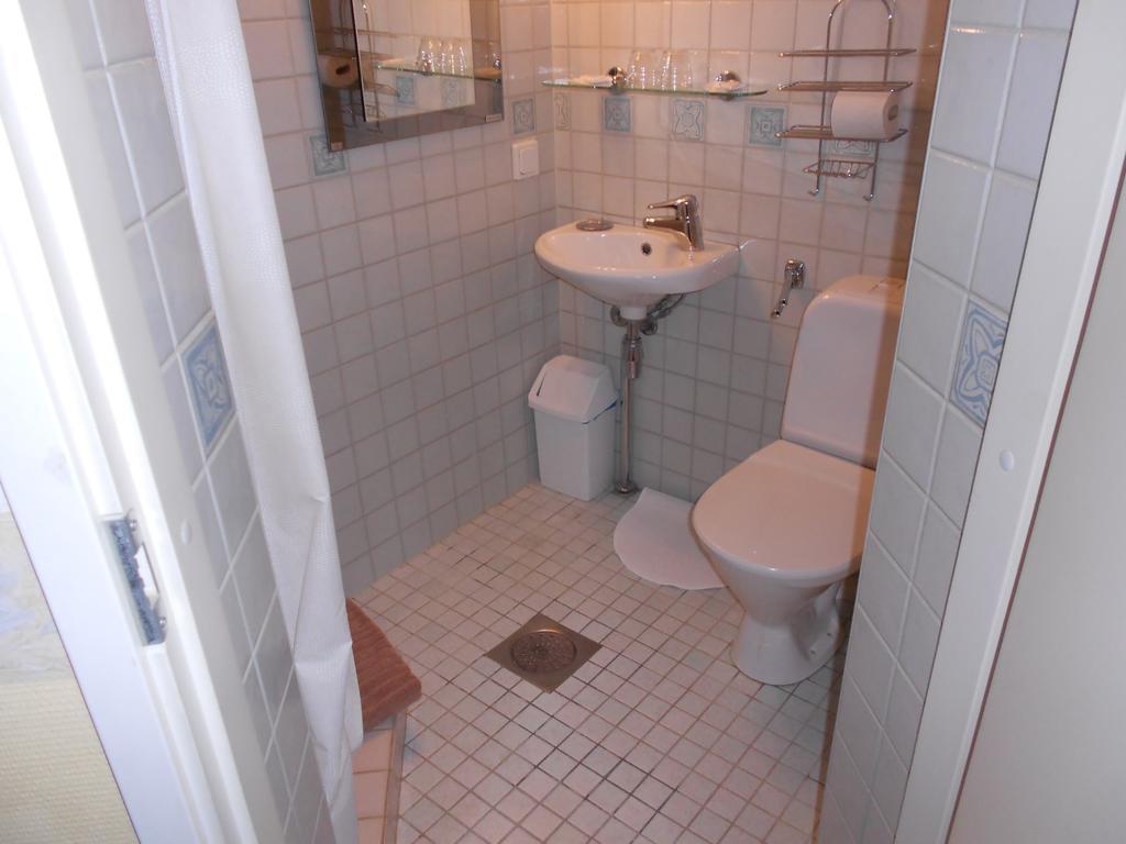 Poska 4*